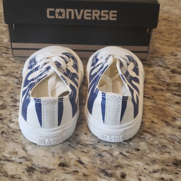 Baby Toddler Converse All Stars Lace Up Sneaker - Picture 5 of 8